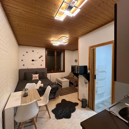 Magnifique Studio De 20M2 Pour 1 A 4 Personnes レ・ルス エクステリア 写真