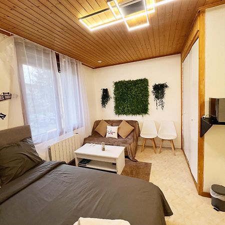 Magnifique Studio De 20M2 Pour 1 A 4 Personnes レ・ルス エクステリア 写真