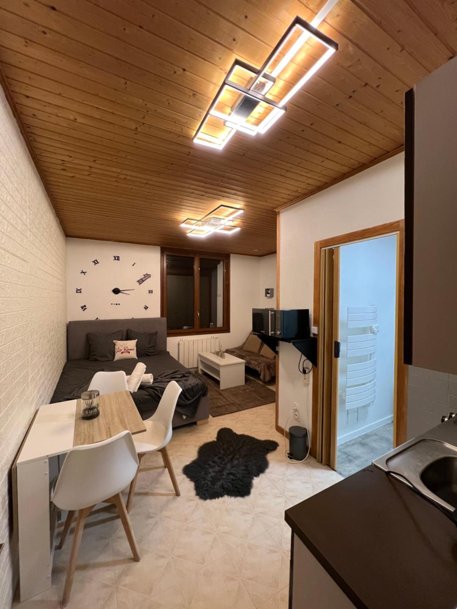 Magnifique Studio De 20M2 Pour 1 A 4 Personnes レ・ルス エクステリア 写真
